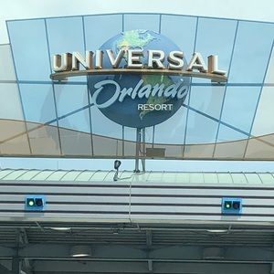 Meet your Posher, Regina